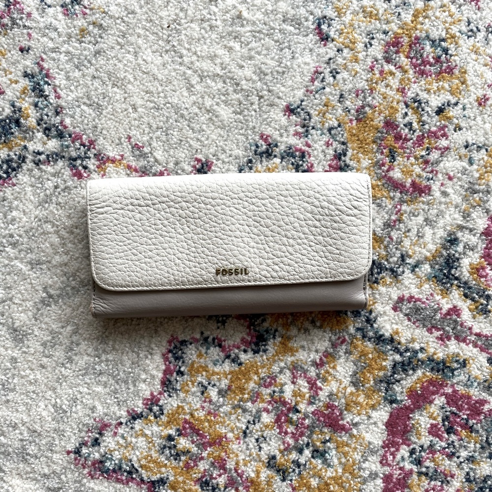 Fossil wallet